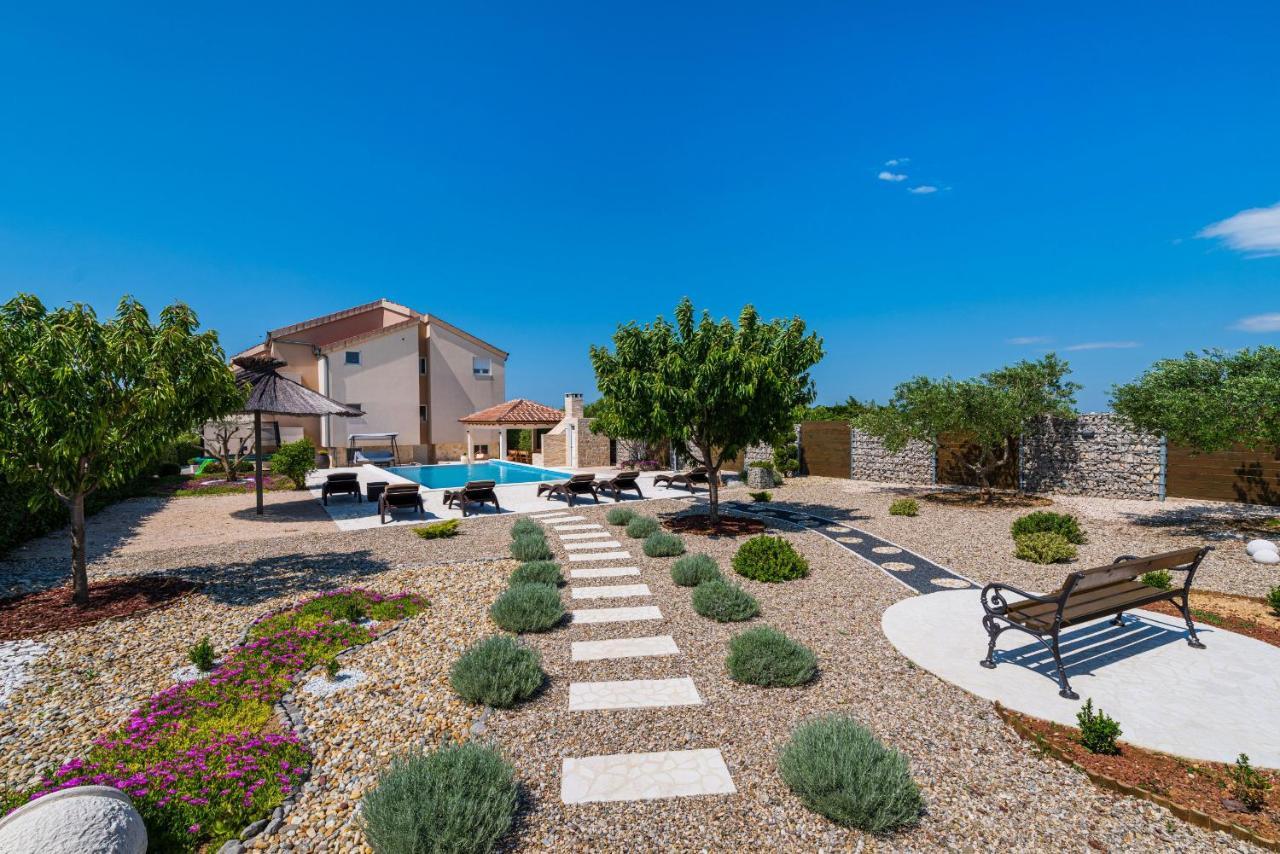 Villa Olive Garden Zadarvillas Pristeg Exterior foto
